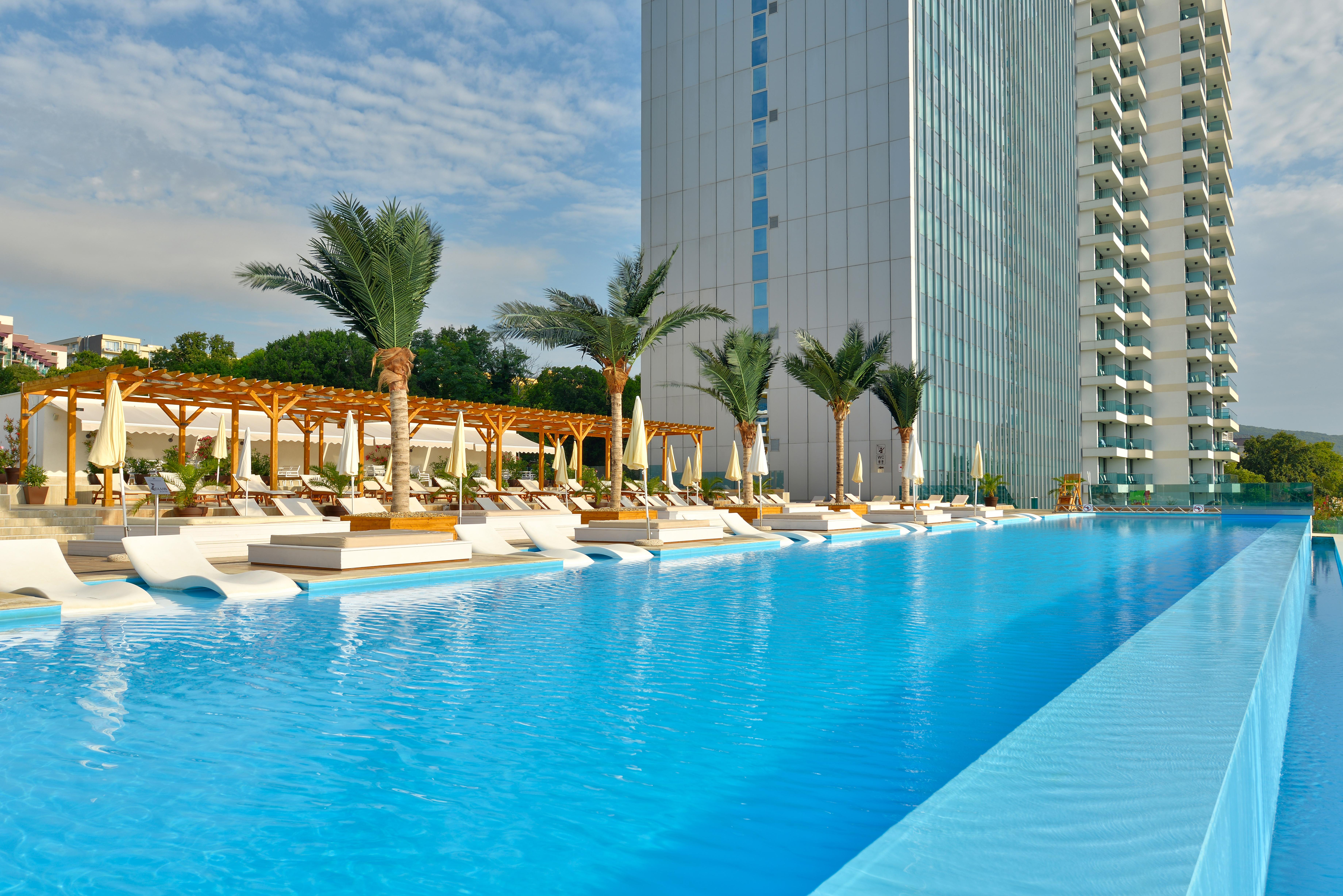 国际酒店-赌场和高层套房 金沙 外观 照片 The Fives Beach Hotel and Residences