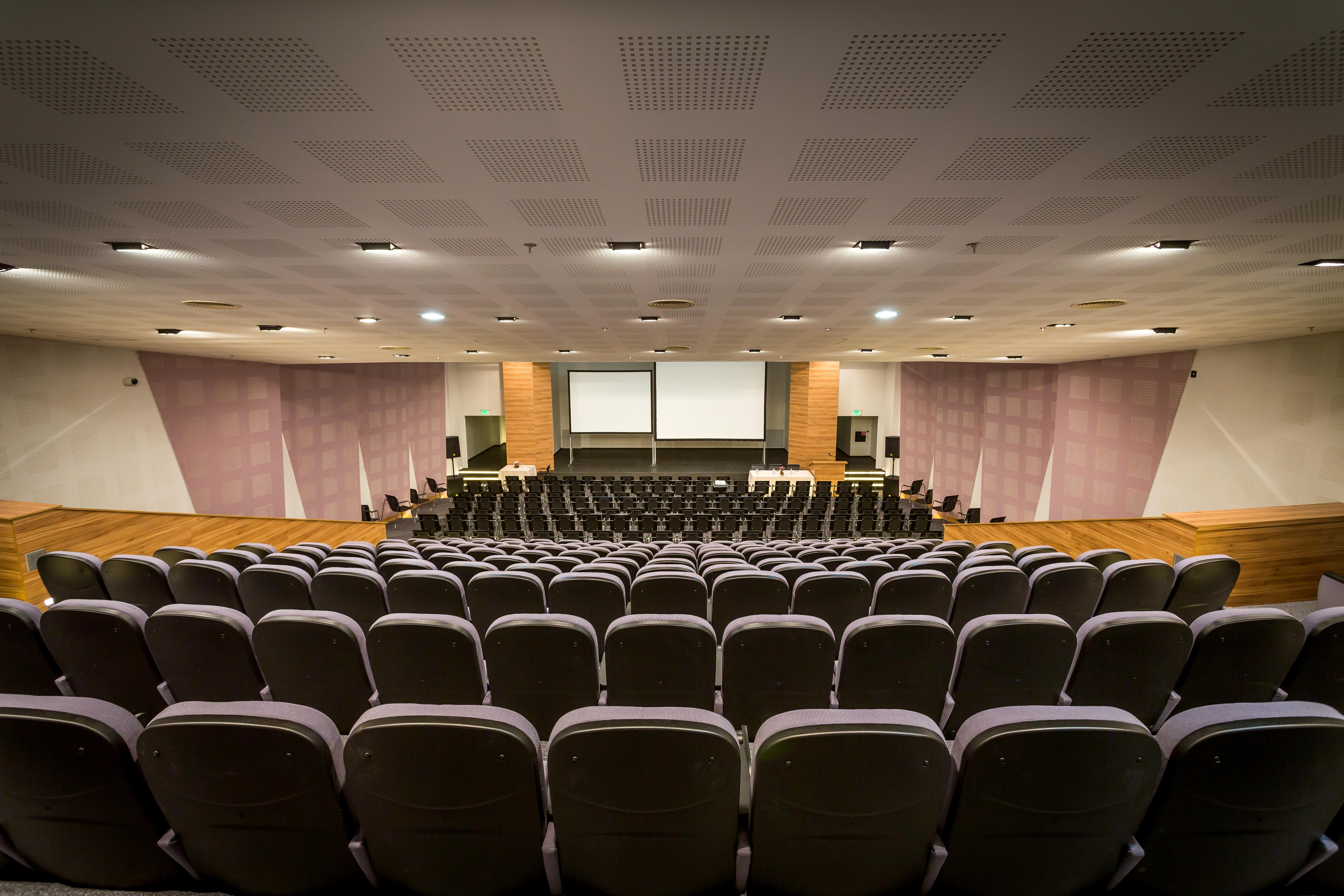 国际酒店-赌场和高层套房 金沙 外观 照片 The main auditorium